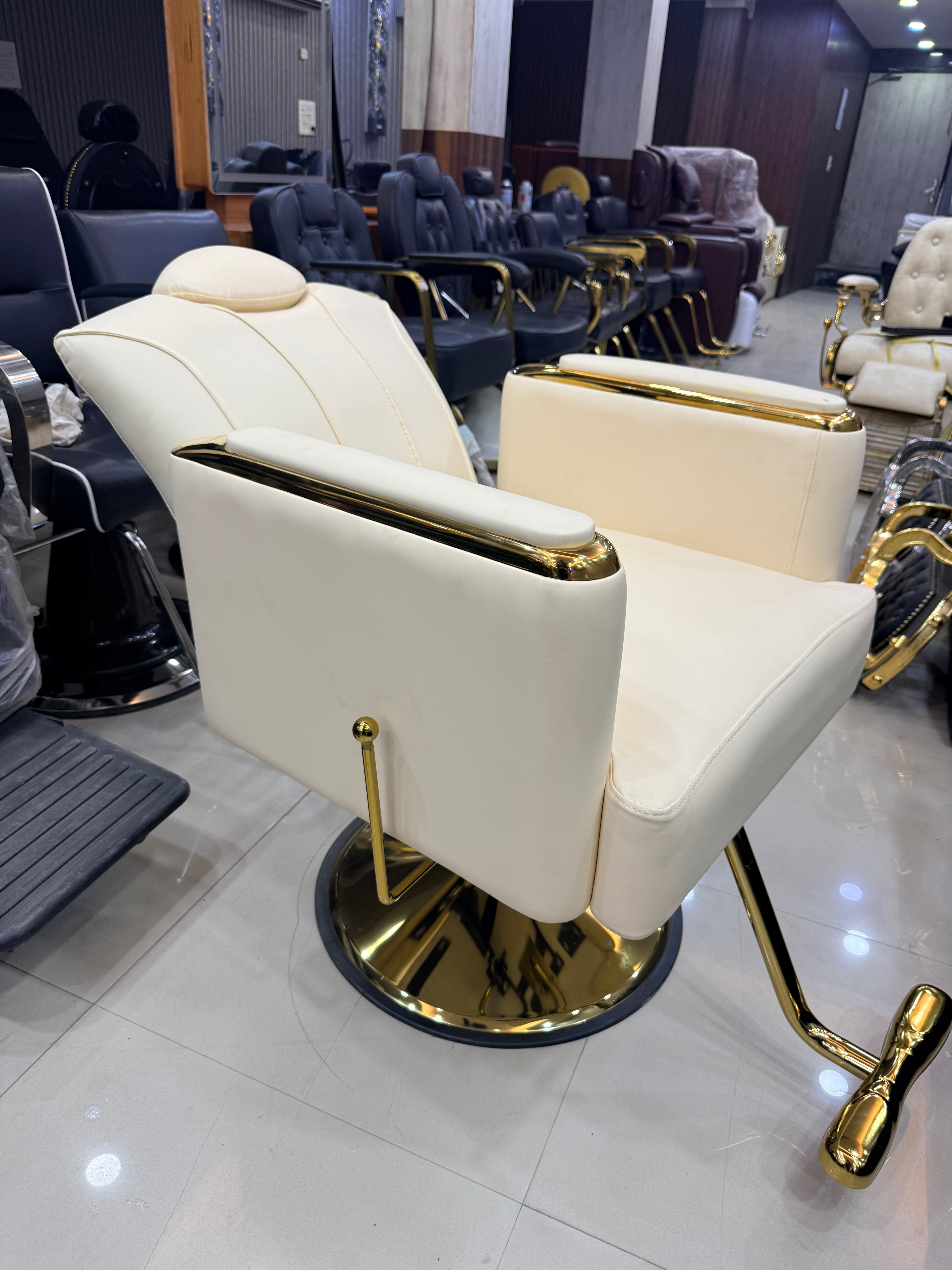 Casper Styling Chair