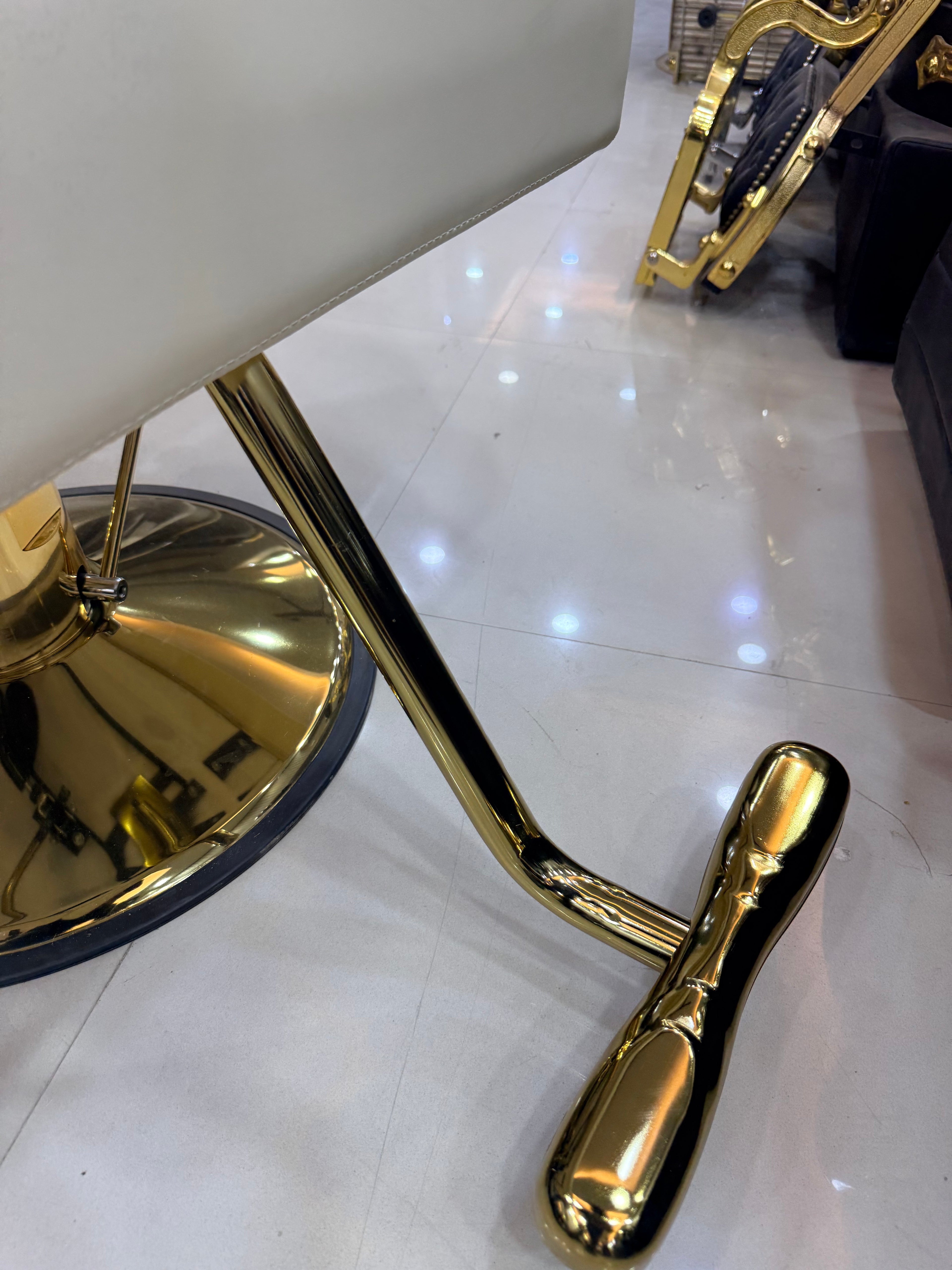 Casper Styling Chair