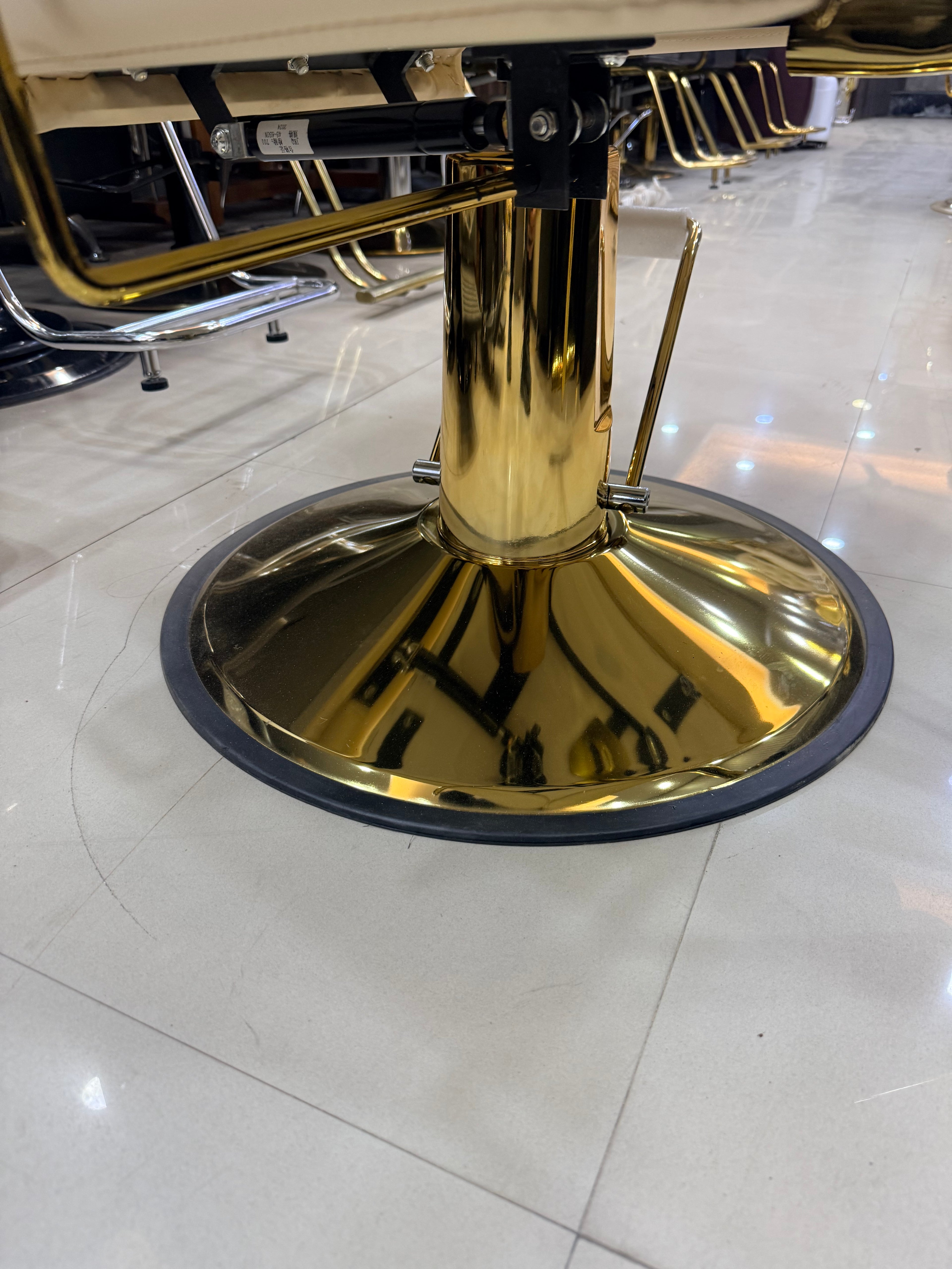 Casper Styling Chair